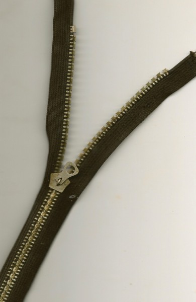 c1910 Zipper front