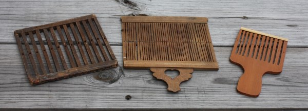 Simple Heddle Lap Looms